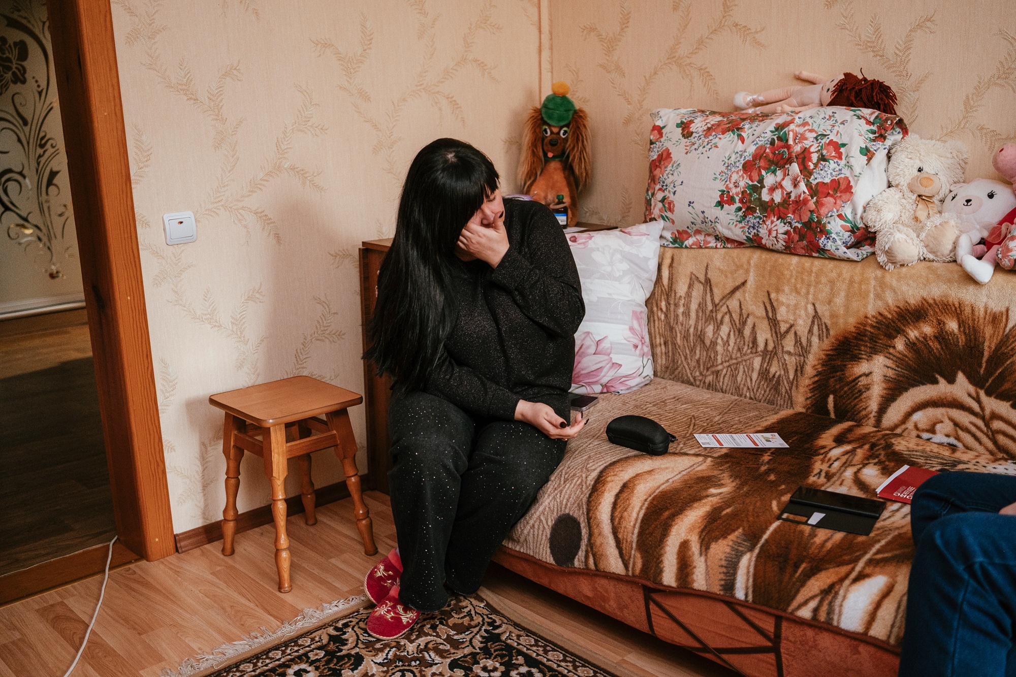 It was hard for Alina to embrace her scarred face. 
©DRC Ukraine, Chernihiv, 2025, Krystyna Pashkina